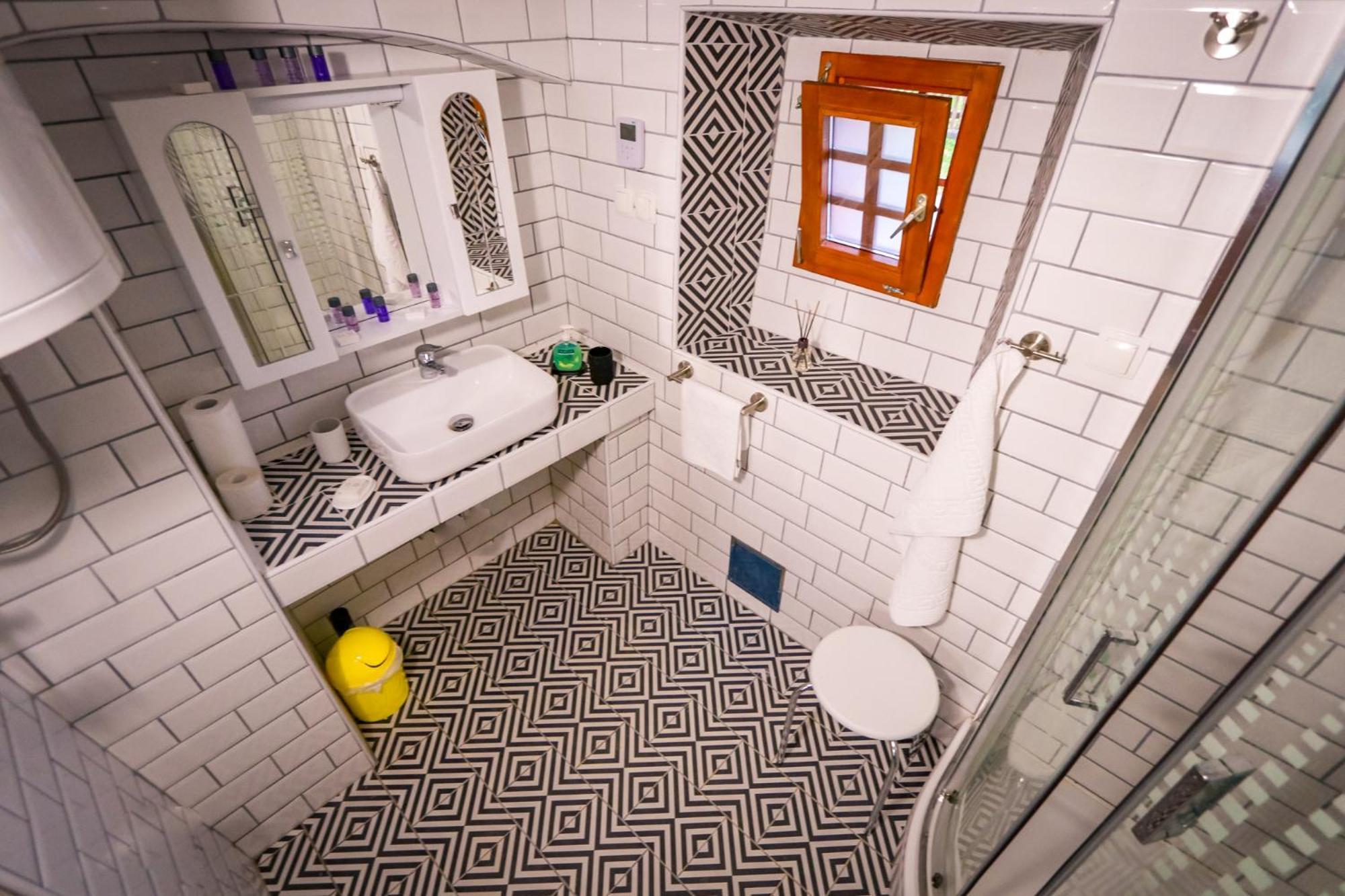 Hostel Strug マコレ エクステリア 写真